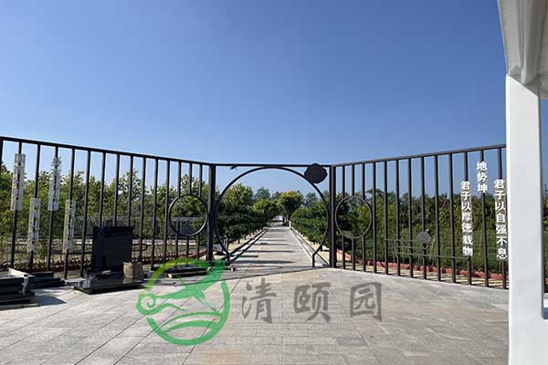 北京清颐园墓园，碧水映衬，鸟语花香，温馨缅怀的宁静港湾